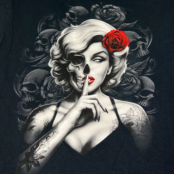 Marilyn Monroe Skull Rose Tattoo T-shirt - Picture 2 of 3
